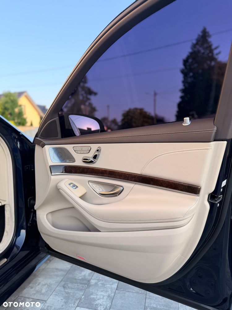 Mercedes-Benz Klasa S 560 L 4Matic 9G-TRONIC - 22