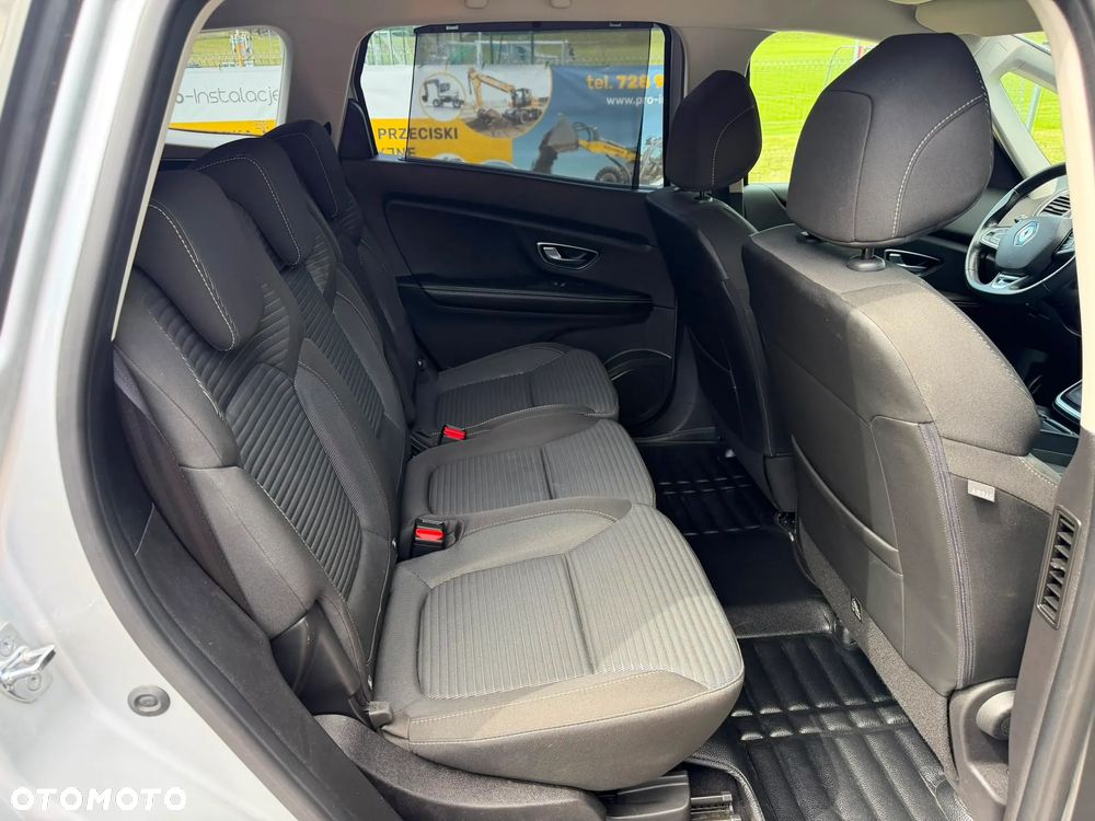 Renault Scenic - 6
