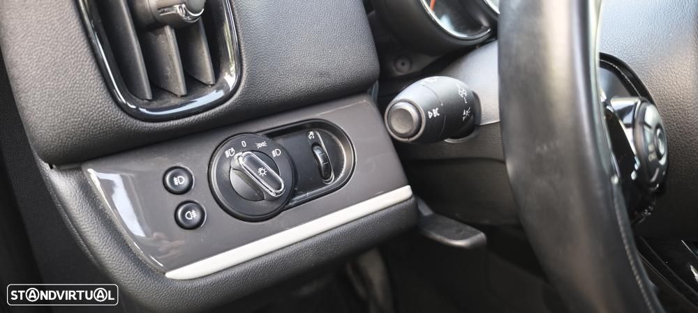 MINI Countryman Cooper SE ALL4 Auto - 30