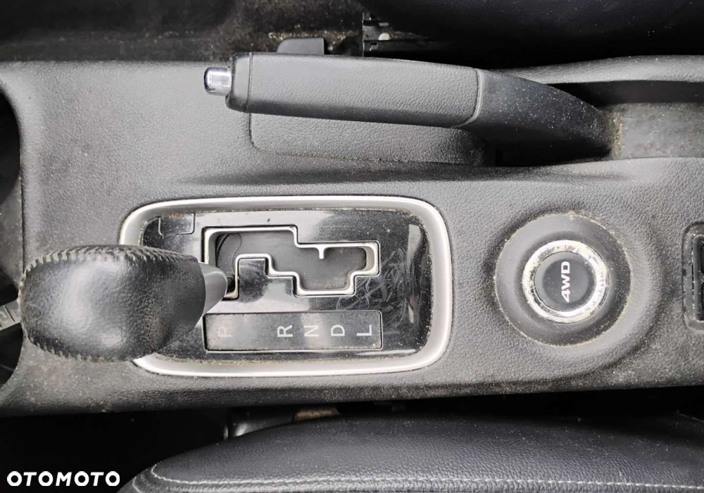 Mitsubishi Outlander - 18