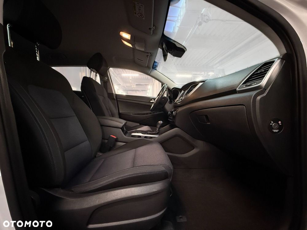 Hyundai Tucson 1.7 CRDI BlueDrive Style 2WD DCT - 22