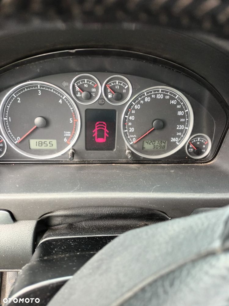 Volkswagen Sharan - 3