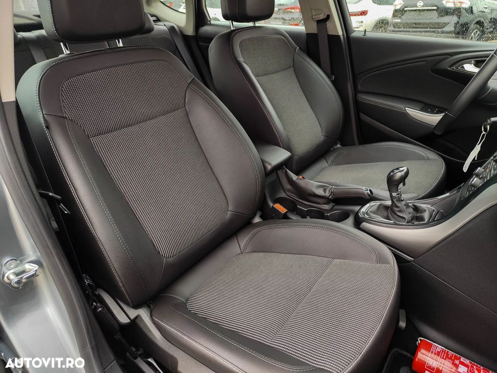 Opel Astra 1.7 CDTI DPF ecoFLEX Start/Stop Innovation - 22