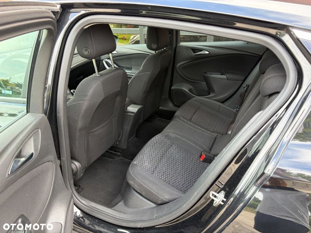 Opel Astra 1.6 CDTI Enjoy - 14