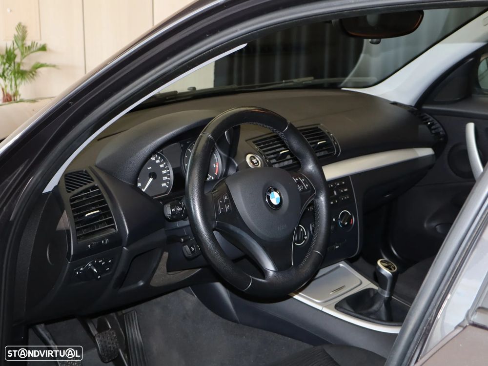 BMW 118 d - 18