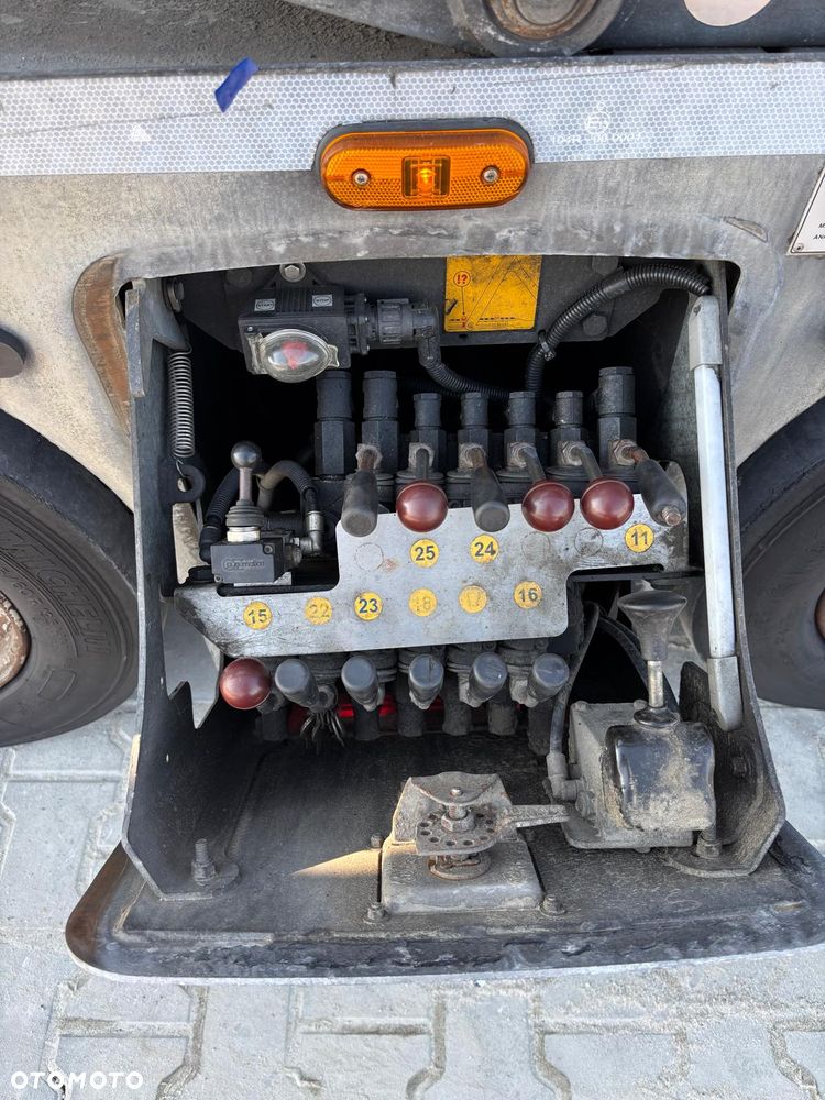 DAF CF 440 - 26