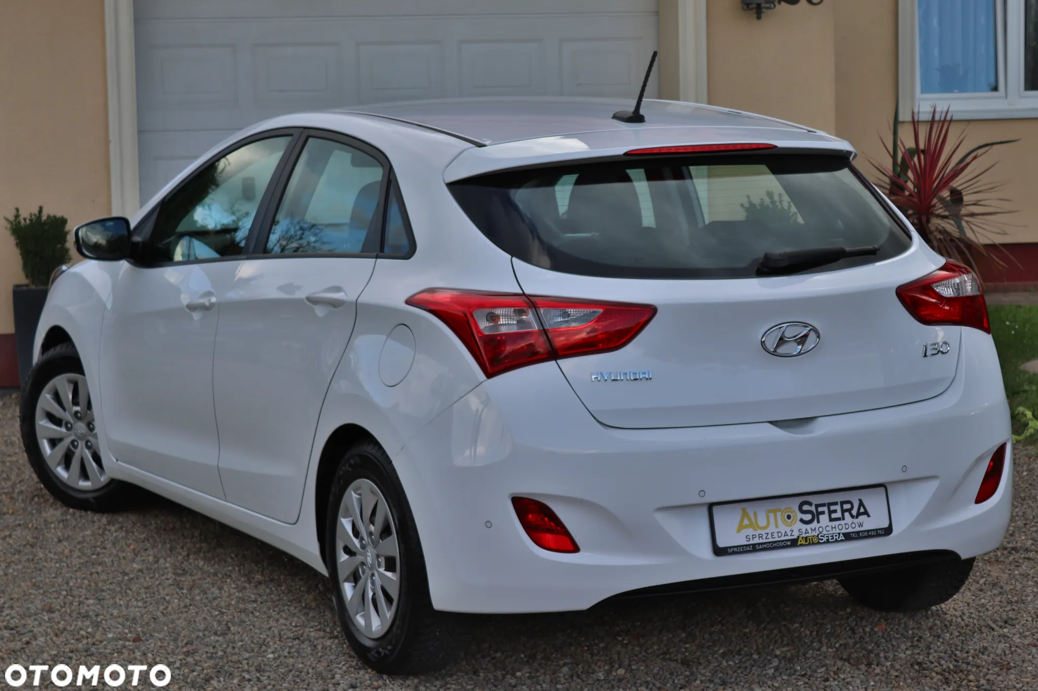 Hyundai i30 blue 1.4 Trend - 6