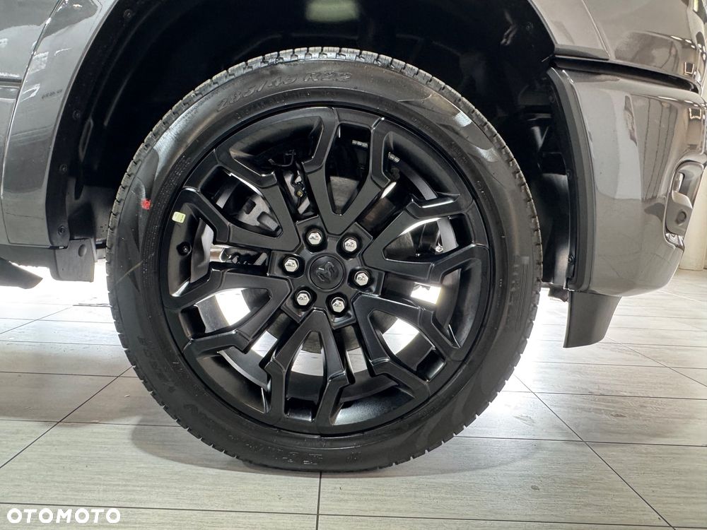 Dodge RAM 5.7 4x4 - 10