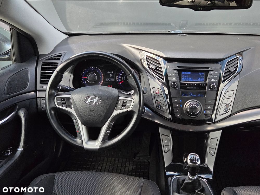Hyundai i40 - 13