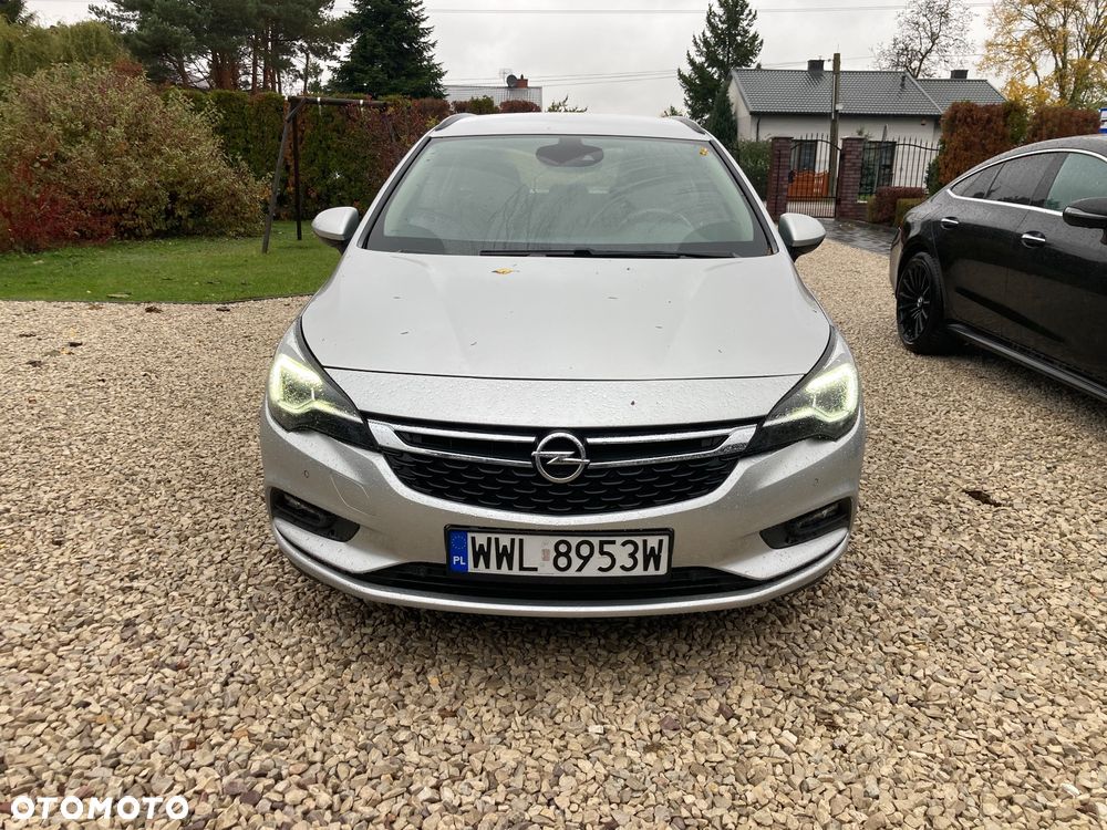 Opel Astra IV 1.6 CDTI Essentia - 2