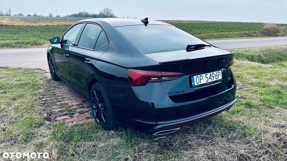 Skoda Octavia 2.0 TSI RS 245 DSG - 11