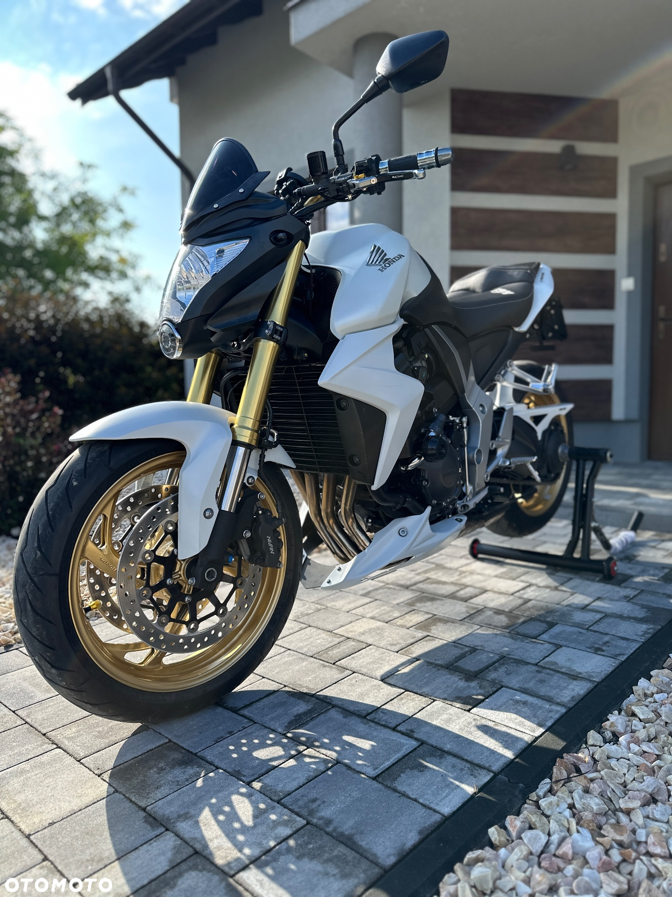 Honda CB - 3