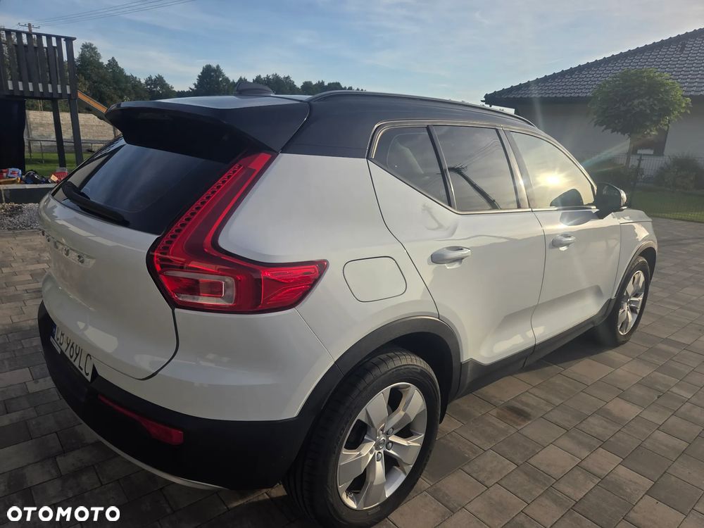 Volvo XC 40 T3 Momentum - 6