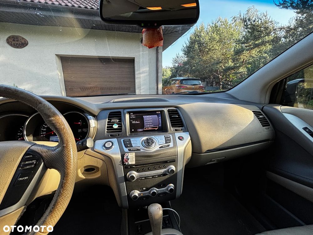 Nissan Murano 2.5 D Premium - 27