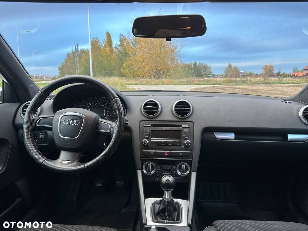 Audi A3 Sportback - 12