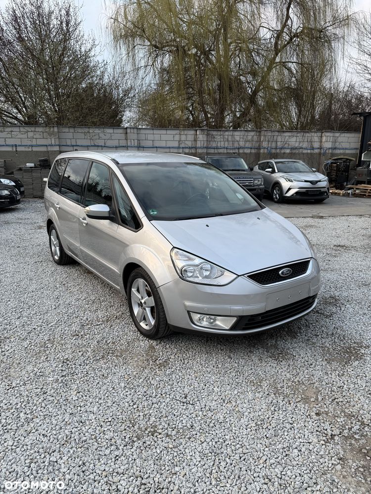Ford Galaxy - 3