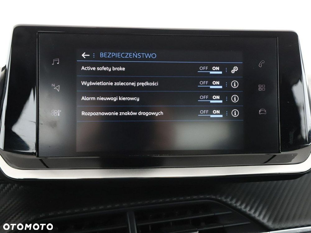 Peugeot 2008 PureTech 100 Active - 25