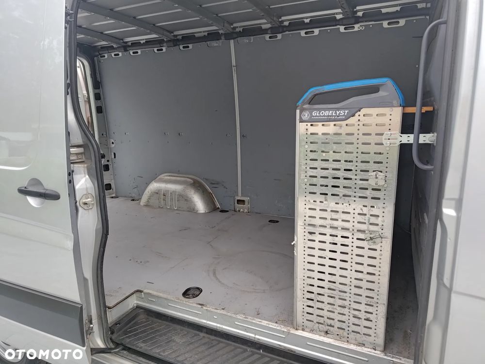 Mercedes-Benz Sprinter - 18