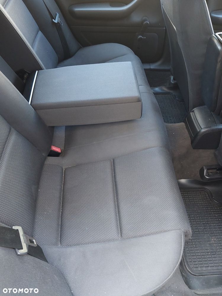 Audi A4 Limousine - 3
