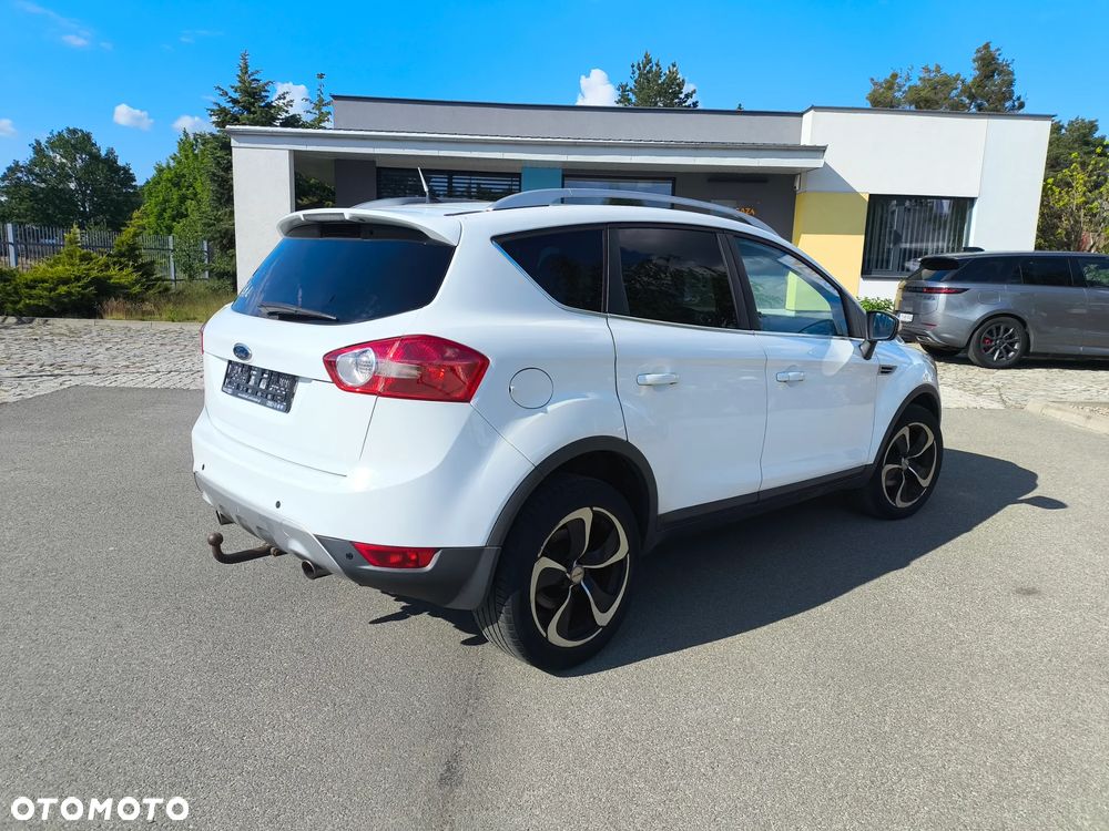 Ford Kuga - 3