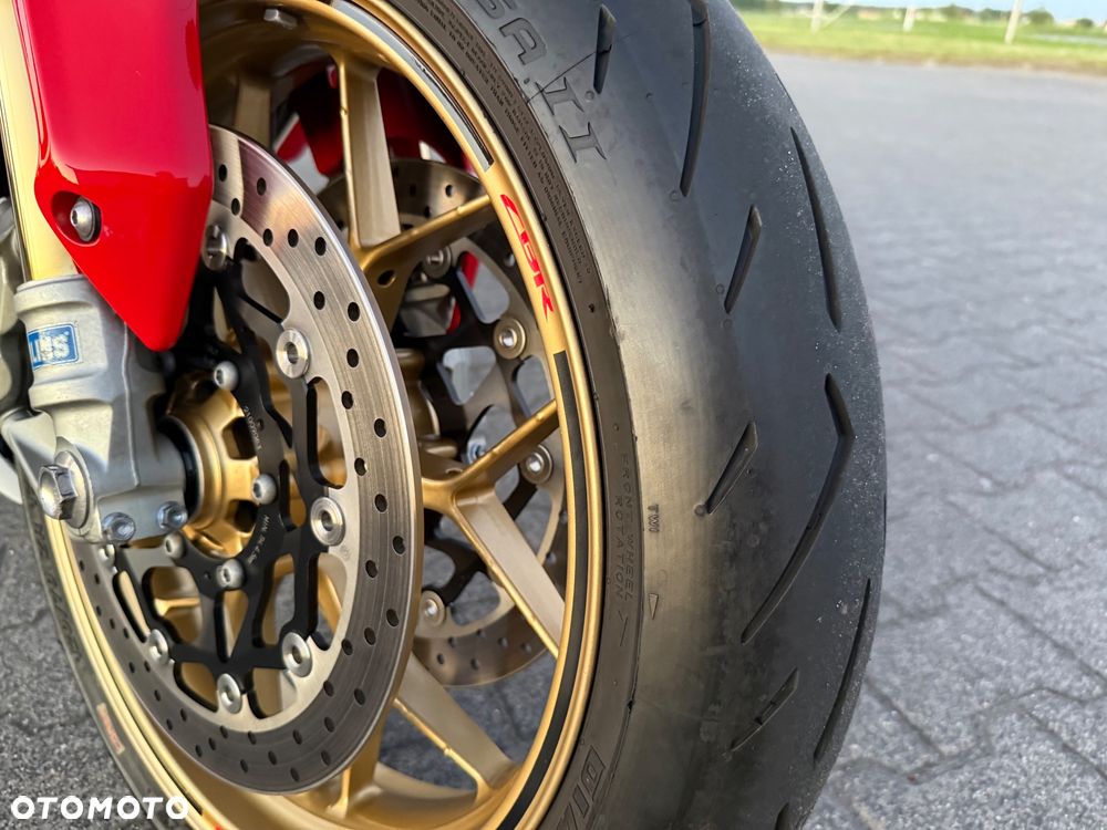 Honda CBR - 17