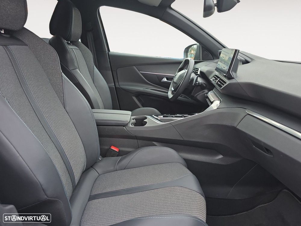 Peugeot 5008 1.2 PureTech Allure Pack EAT8 - 15