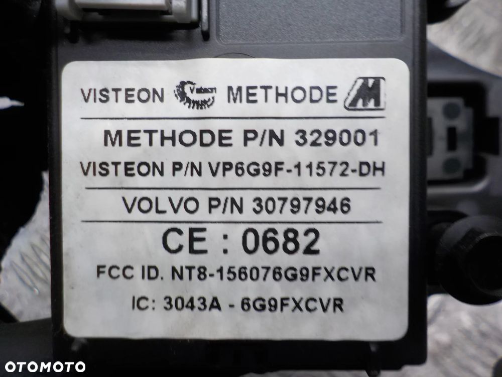 VOLVO S80 II STACYJKA KLUCZYK 30797946 - 2