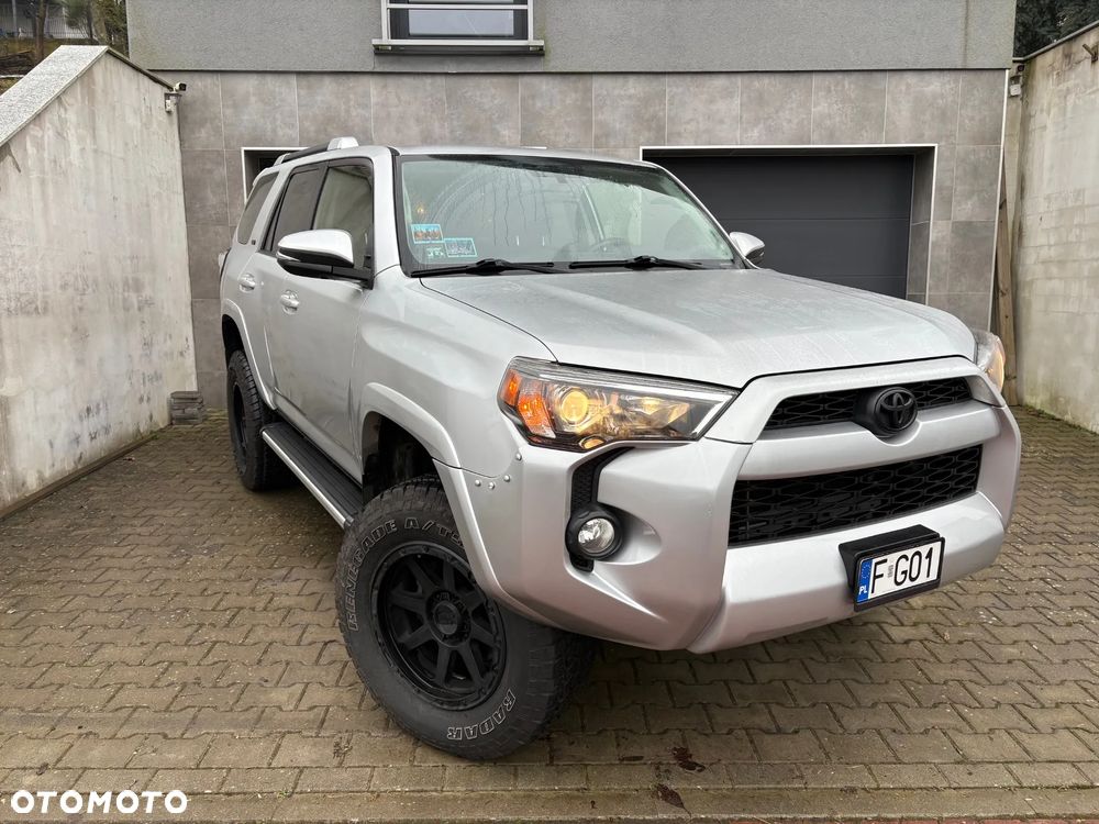 Toyota 4-Runner - 14