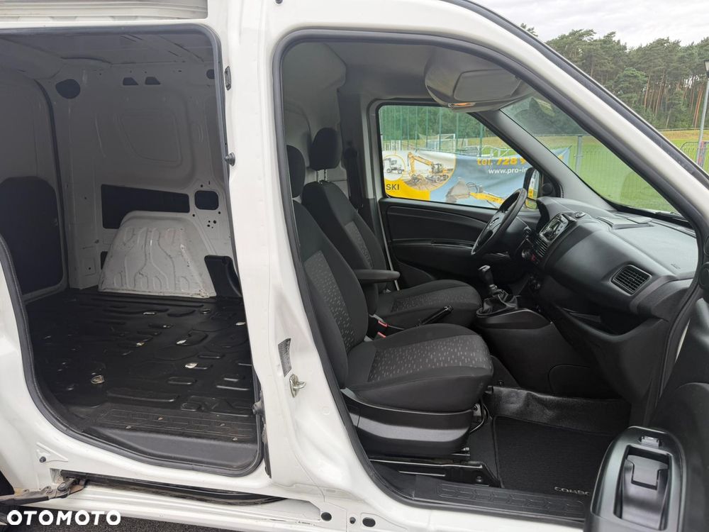 Opel Combo - 13