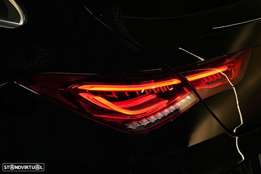 Mercedes-Benz CLA 220 d Shooting Brake AMG Line Aut. - 12