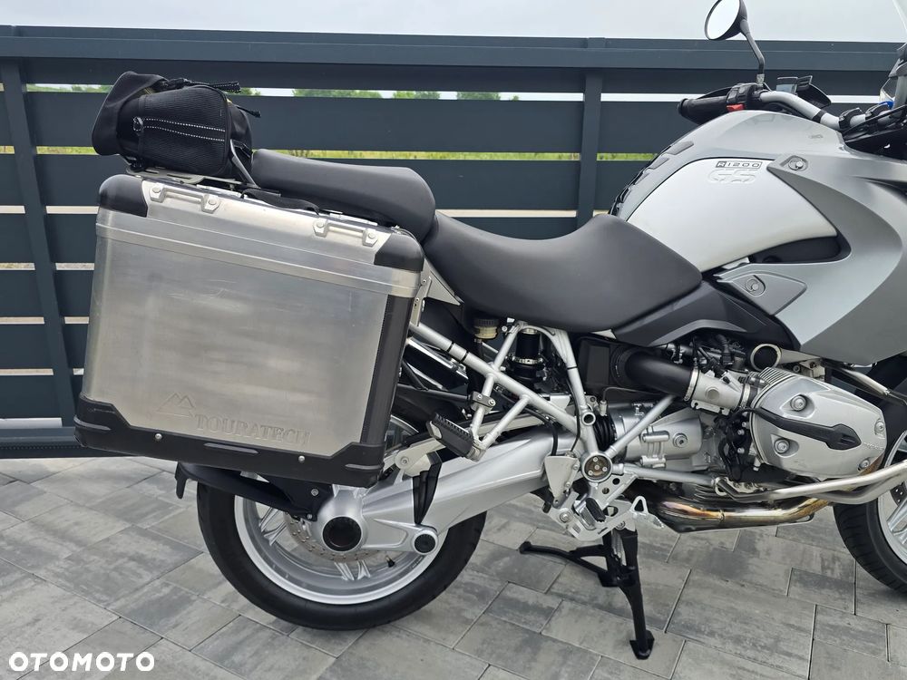 BMW R - 18