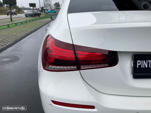 Mercedes-Benz A 180 Limousine d Progressive Aut. - 9