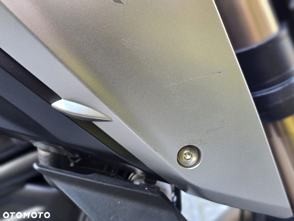 Honda CBF - 16