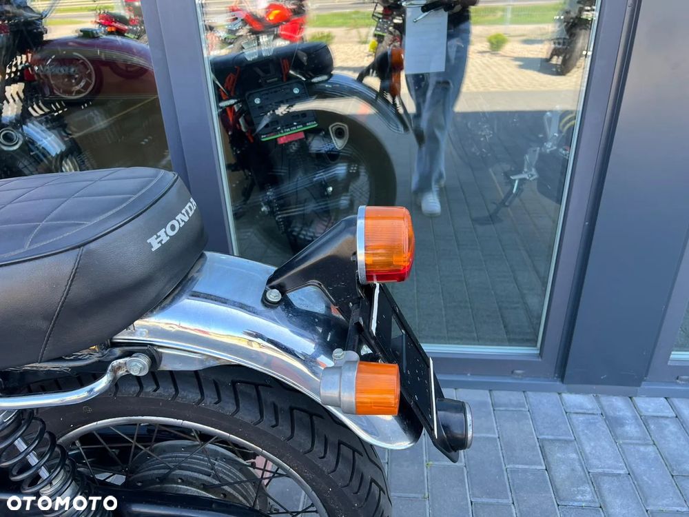 Honda CB - 38