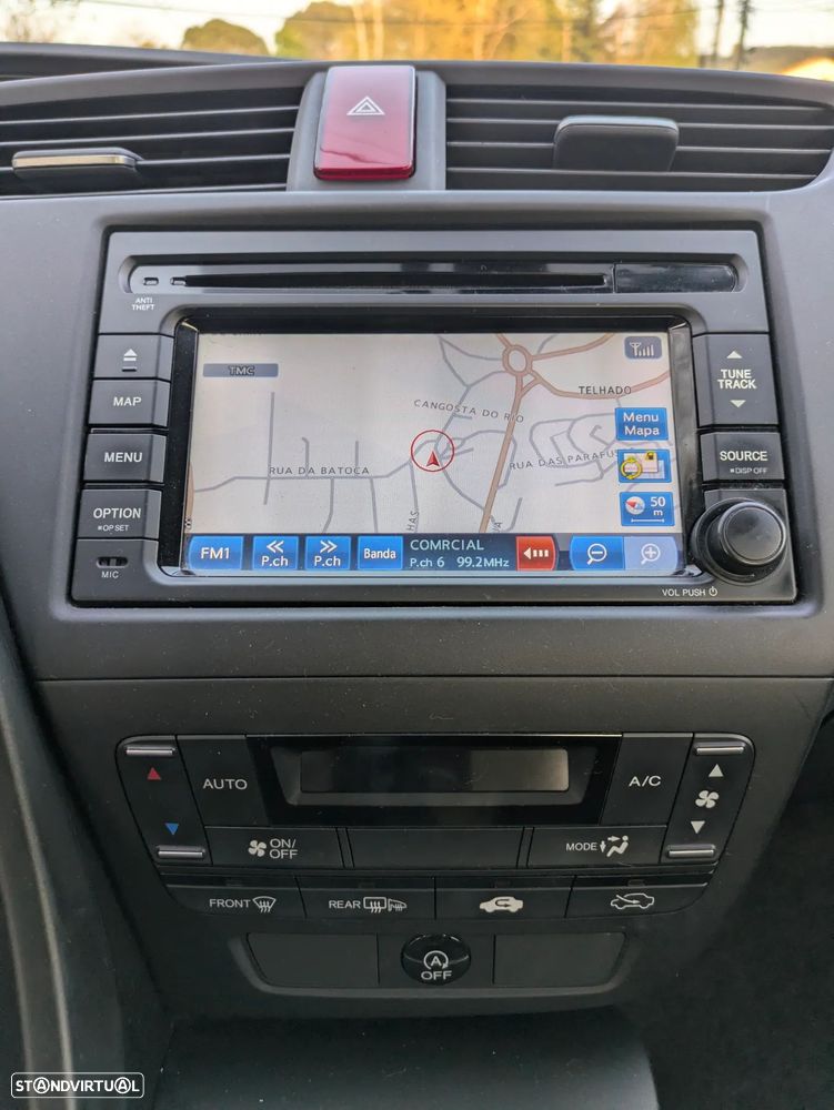 Honda Civic 1.4 i-VTEC 25 Anos - 13