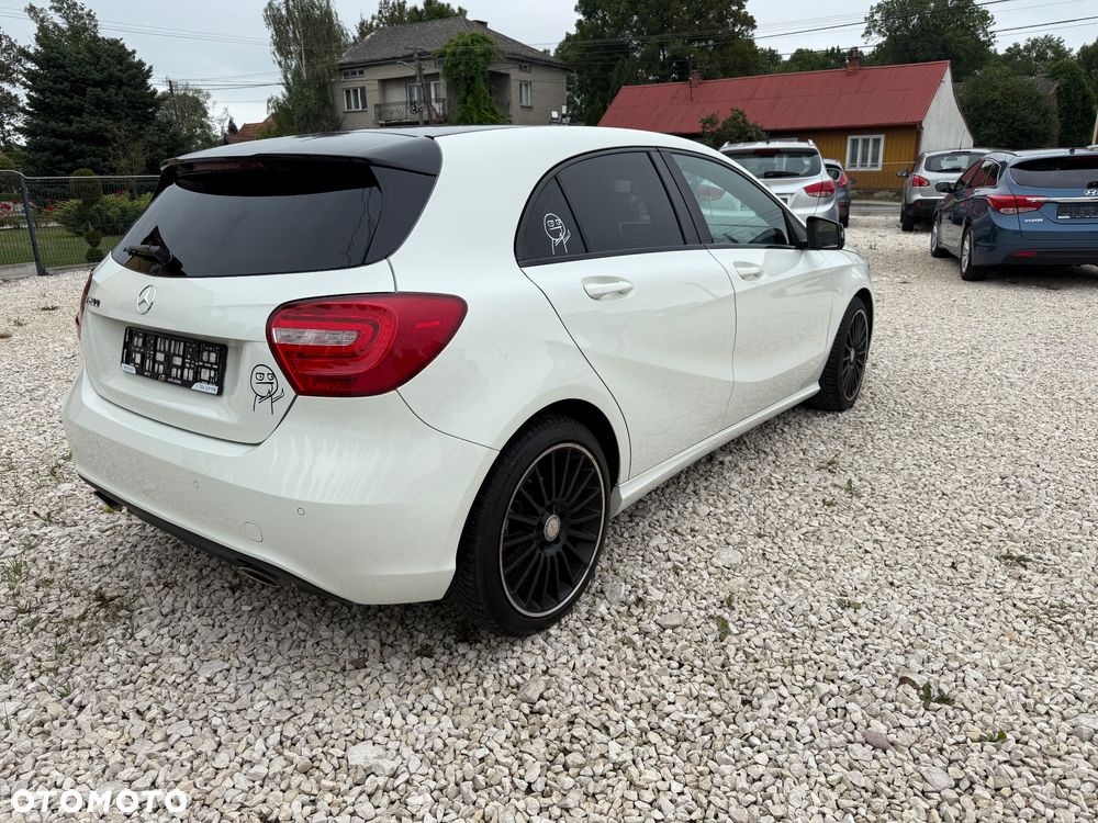 Mercedes-Benz Klasa A 200 (BlueEFFICIENCY) Urban - 4