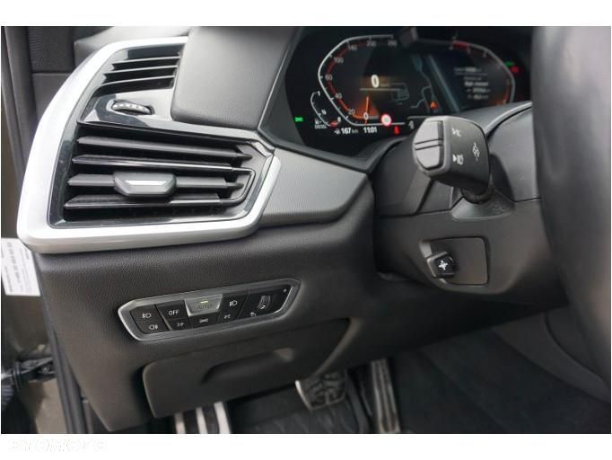 BMW X6 - 16