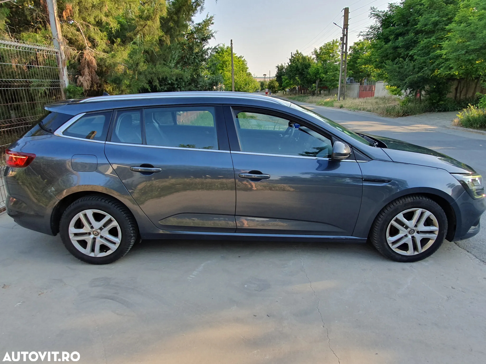 Renault Megane - 7