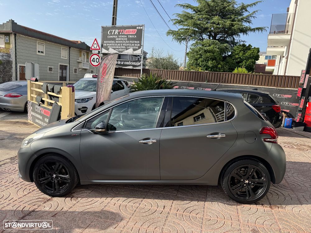 Peugeot 208 1.2 PureTech GT Line EAT6 - 11