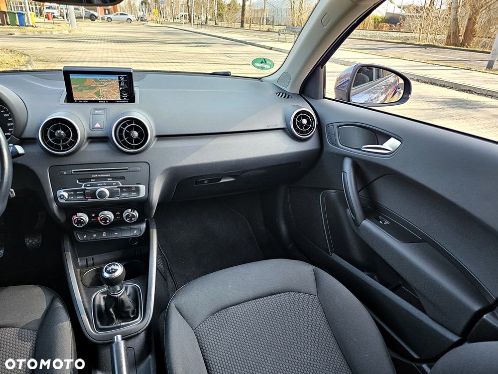 Audi A1 Sportback 1.6 TDI Sport - 25