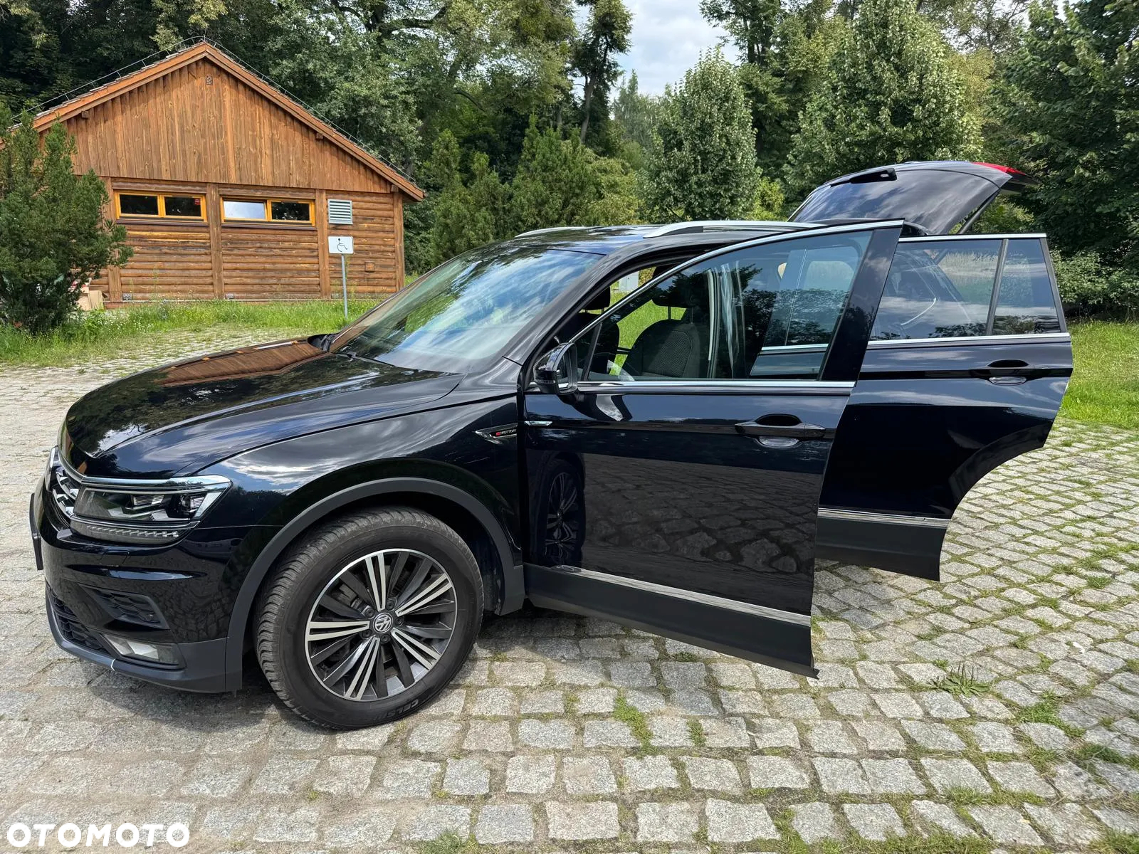 Volkswagen Tiguan Allspace 2.0 TDI 4Mot SCR Comfortline DSG 7os - 5
