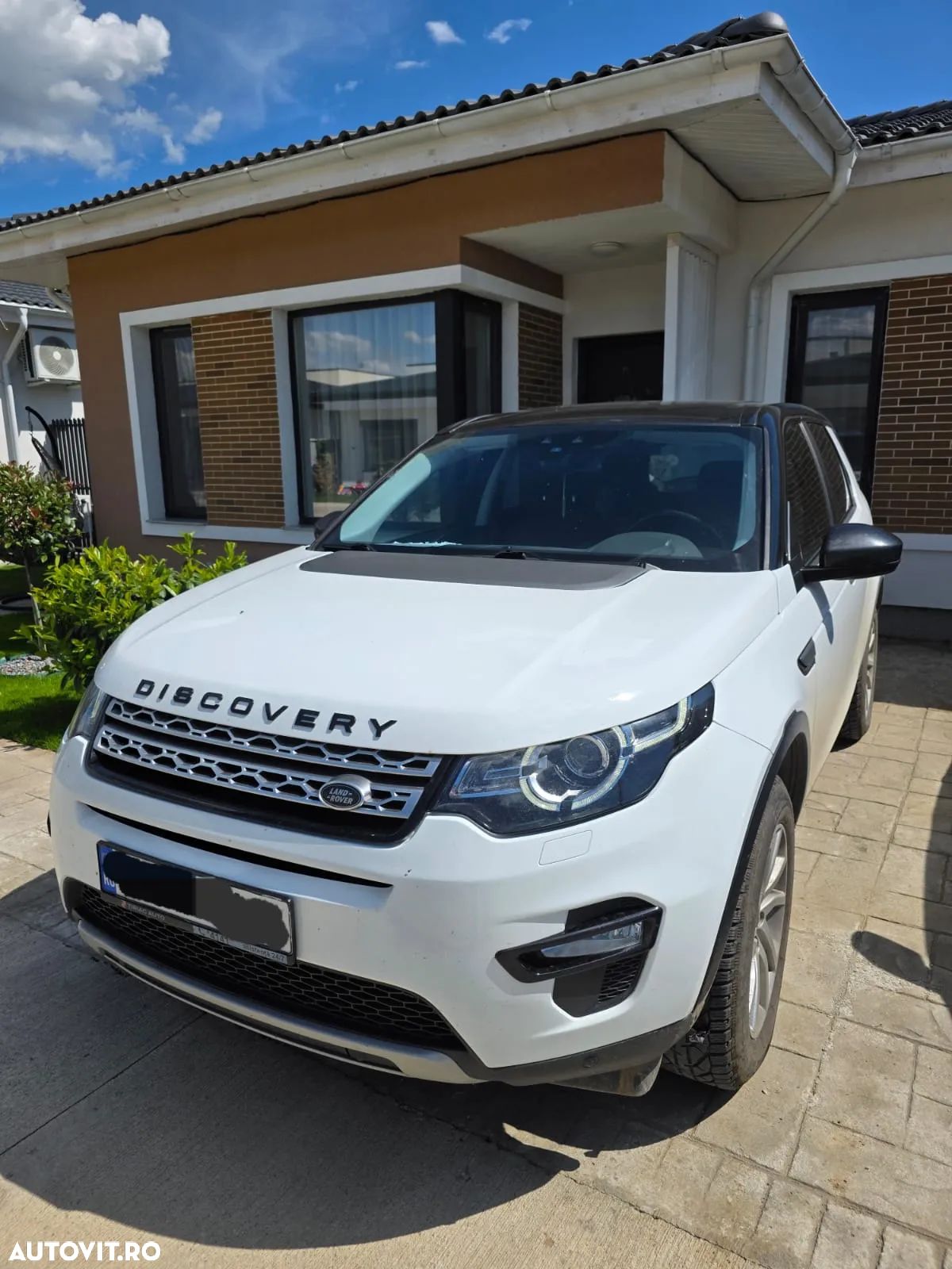 Land Rover Discovery Sport 2.0 l TD4 HSE Aut. - 1