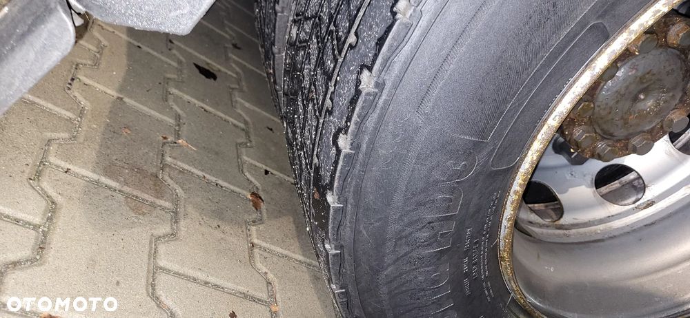 Mercedes-Benz Actros - 6