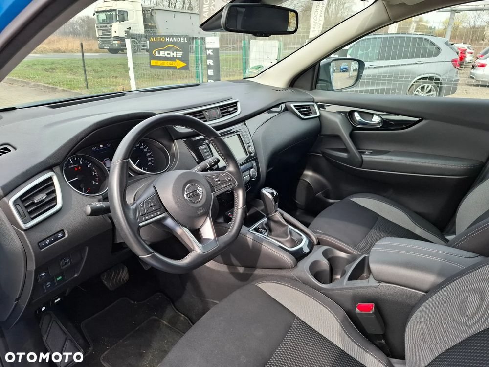 Nissan Qashqai - 12