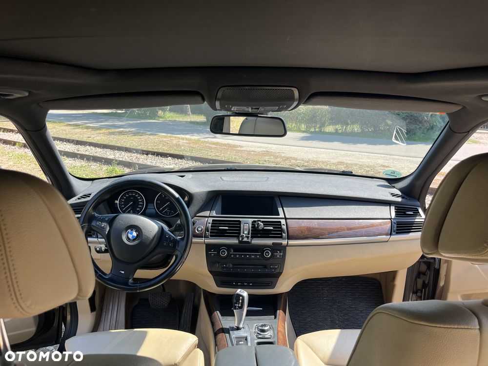 BMW X5 - 28