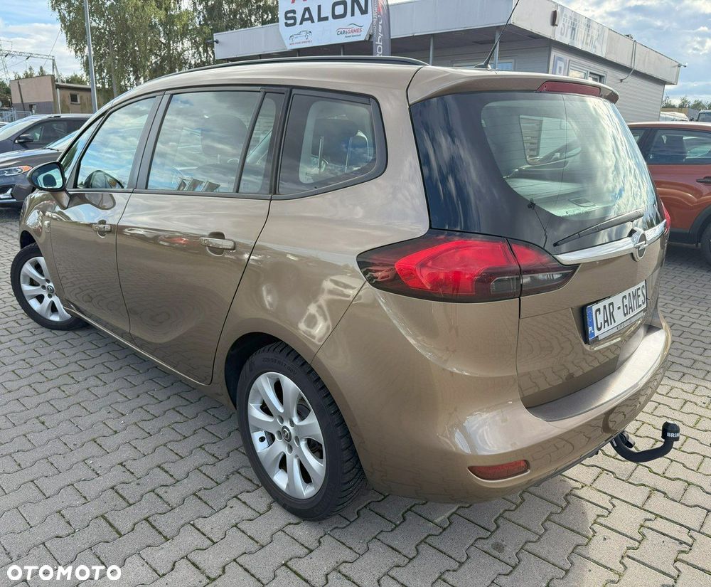 Opel Zafira - 4