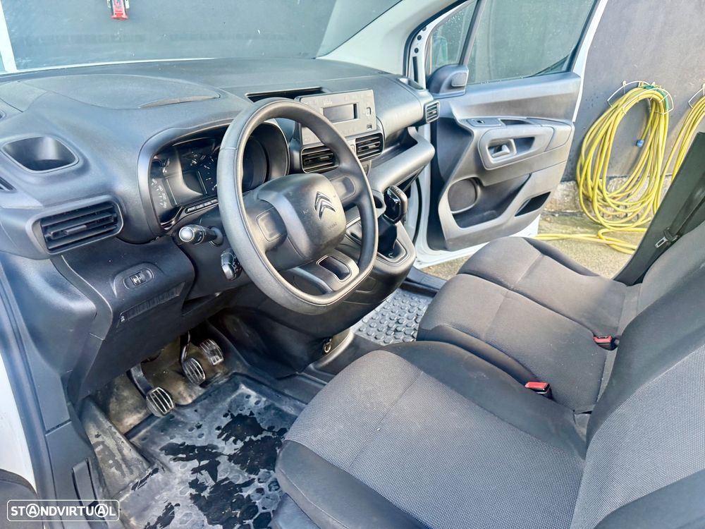 Citroën Berlingo C/ PORTA INTEIRA TRASEIRA - 12