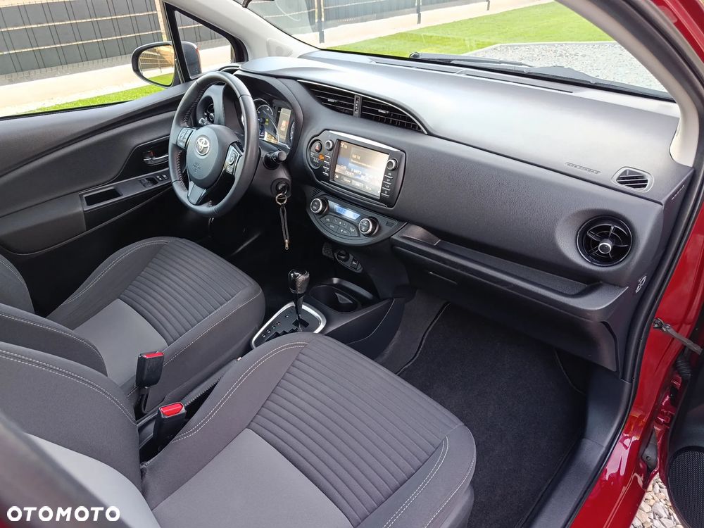 Toyota Yaris - 37