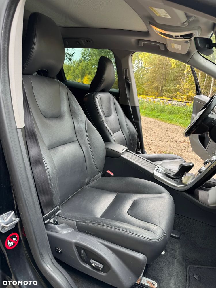 Volvo XC 60 - 20