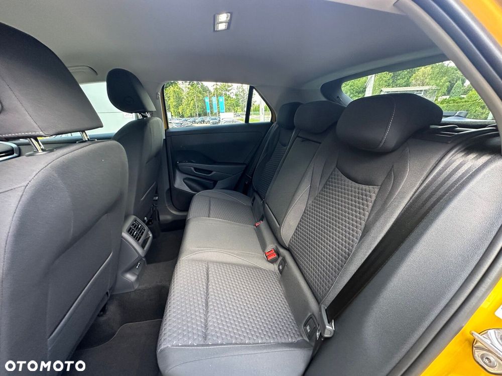 Volkswagen T-Roc 1.5 eTSI Life DSG - 26